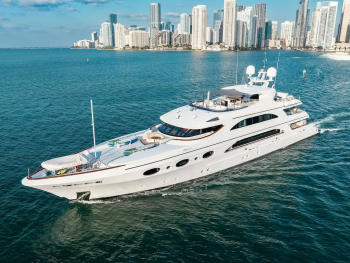 What It’s Really Like to Charter a Superyacht in Miami for a Weekend image